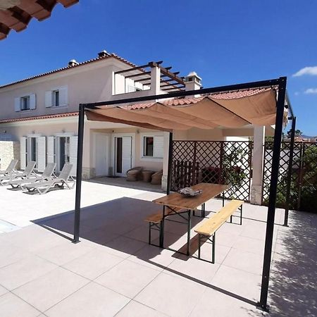 Spacious House In Aldeia Dos Pinheiros With Pool Azeitao Dış mekan fotoğraf