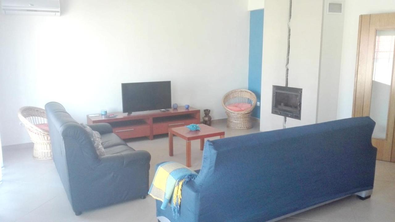 Spacious House In Aldeia Dos Pinheiros With Pool Azeitao Dış mekan fotoğraf