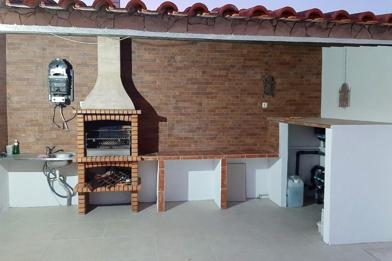 Spacious House In Aldeia Dos Pinheiros With Pool Azeitao Dış mekan fotoğraf