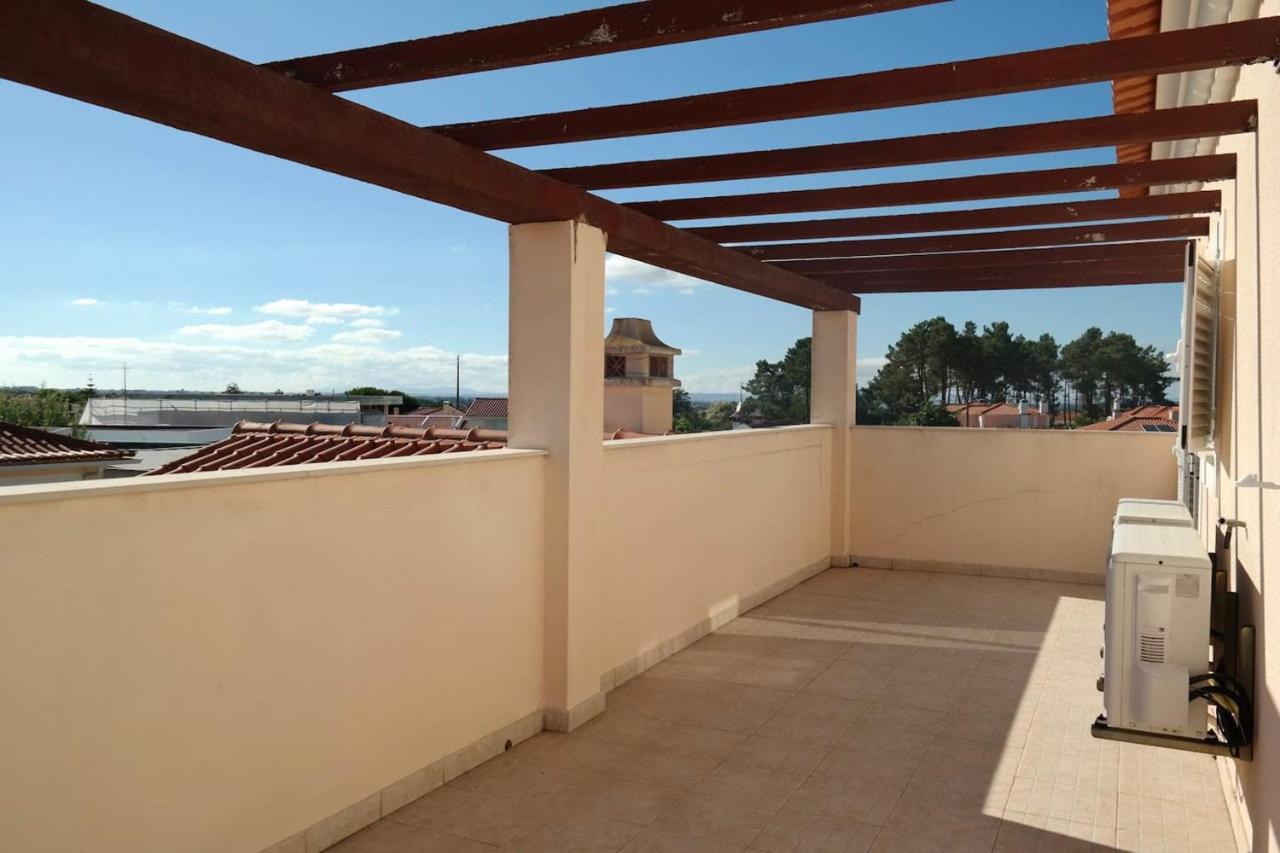 Spacious House In Aldeia Dos Pinheiros With Pool Azeitao Dış mekan fotoğraf